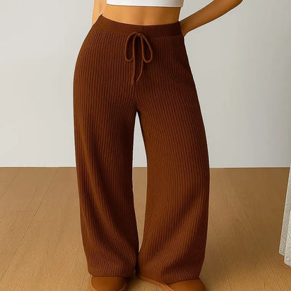 [COMPRE 2 E LEVE 4] Calça Feminina Cintura Alta em Tecido Canelado com Elastano + Necessaire Organizadora de Brinde
